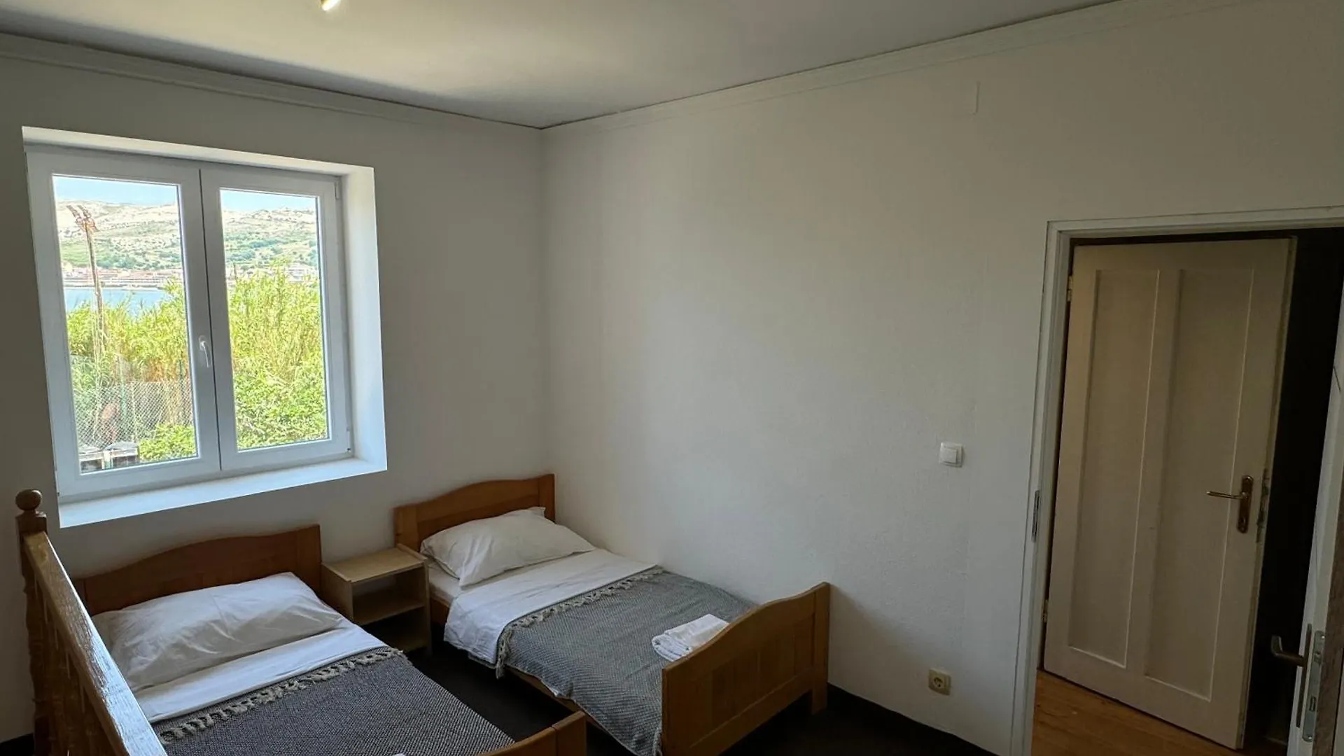 Apartments Prosika パグ