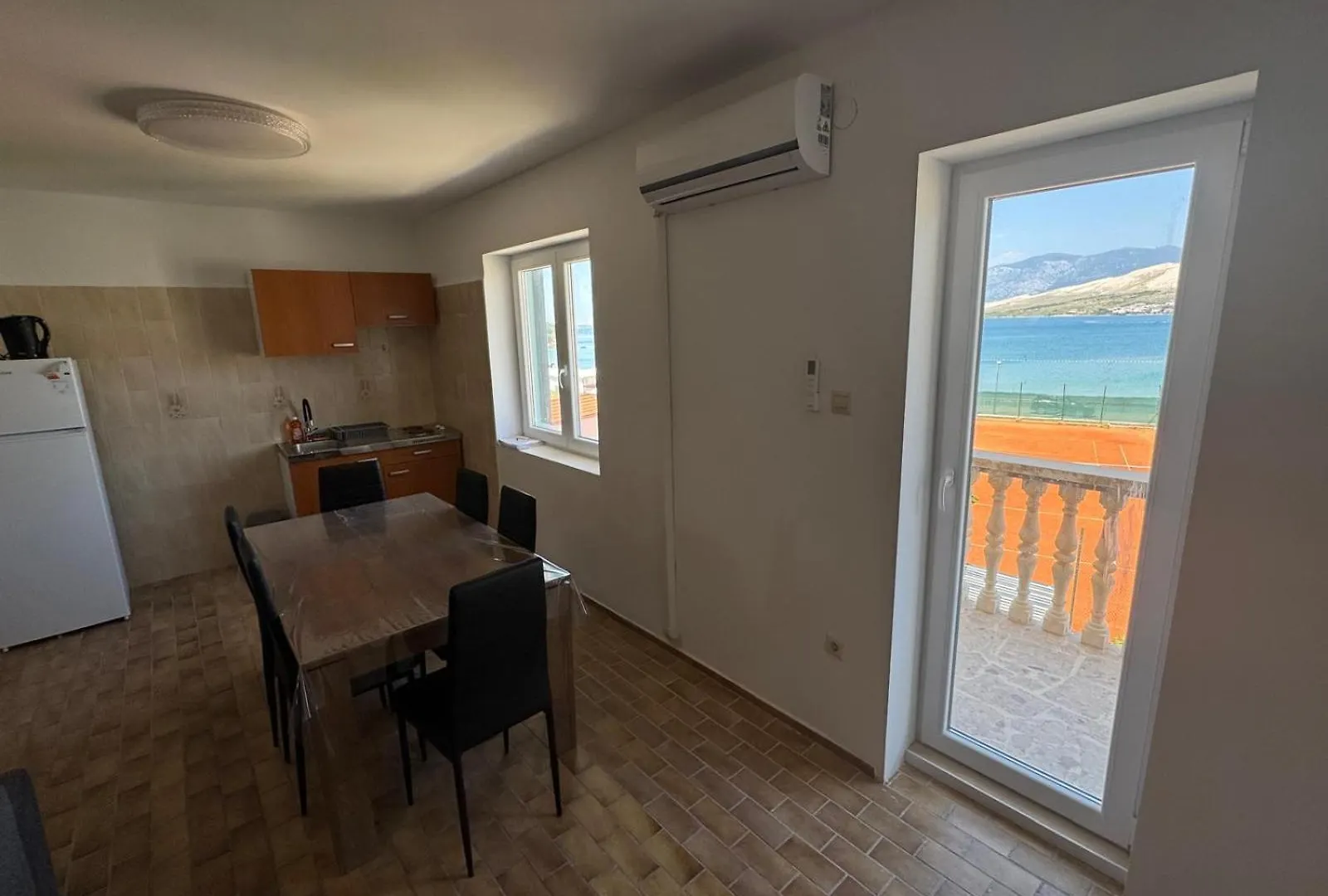 Apartments Prosika パグ クロアチア